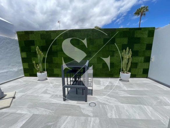 voici un des biens immobiliers que notre agence SC-INMOBILIARIA met en location à Maspalomas sur l'ile de gran canaria